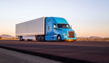 
										Freightliner Cascadia full									